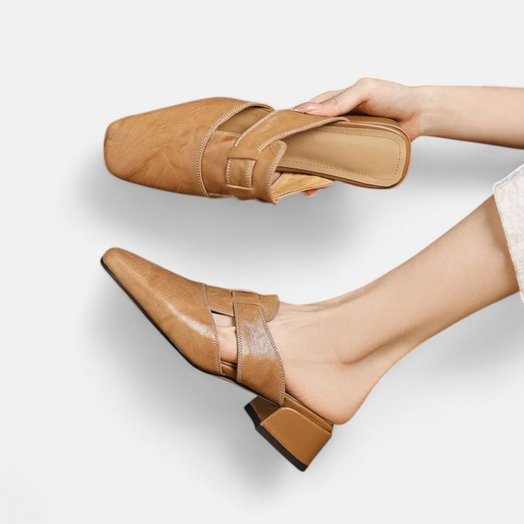 Andie Chic Leather Sandals