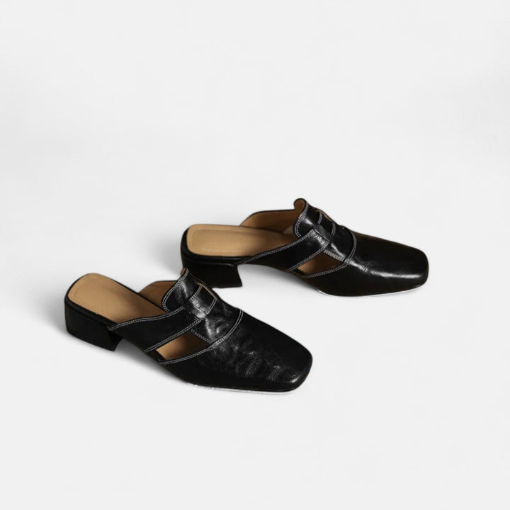 Andie Chic Leather Sandals