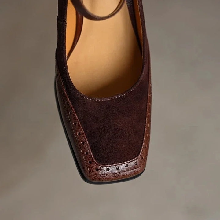 Annie | Timeless Classic Pumps