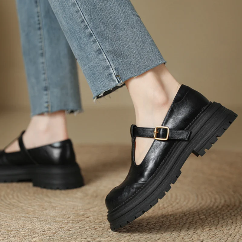 Annie | T-Bar Style Footwear