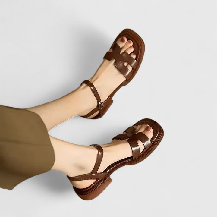 Deliane | Elegant Flat Sandals