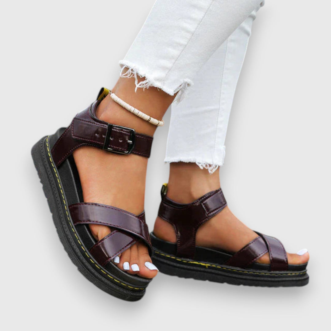 Loretta – Comfort-Oriented Orthopedic Sandals
