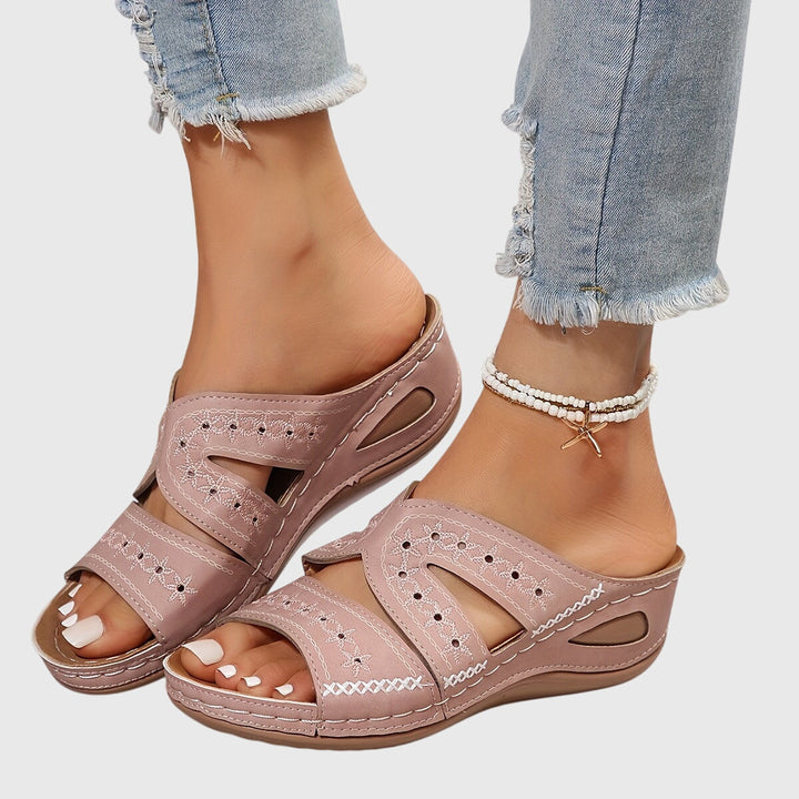 Noëlle™ Ultra-Light Orthopedic Sandals